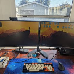 Dual Asus 24" Monitor + Stand