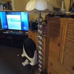 Lamp Floor With Shade