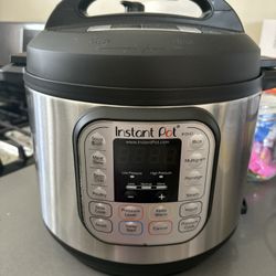 Instant Pot- NEW 