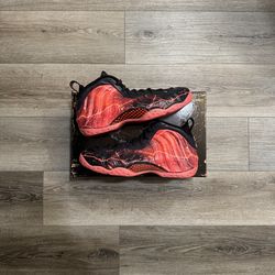 Nike Air Foamposite One Stranger Things Size 11
