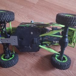 40 Dollars Works Good Need Battery 