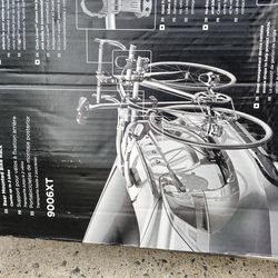 NEW Thule 9006XT Bike Rack 2 Bike carrier