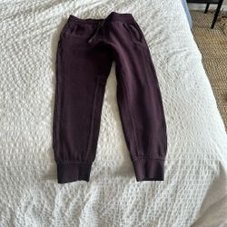 Lululemon maroon high-rise jogger 6