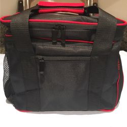 Lot of 5 Insulated lunch cooler bags with multiple pockets