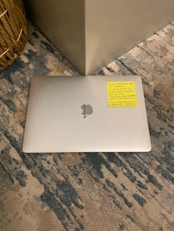 2020 MacBook Air OS Sequoia 15.7.5 with 256GB SSD, and 16GB Ram