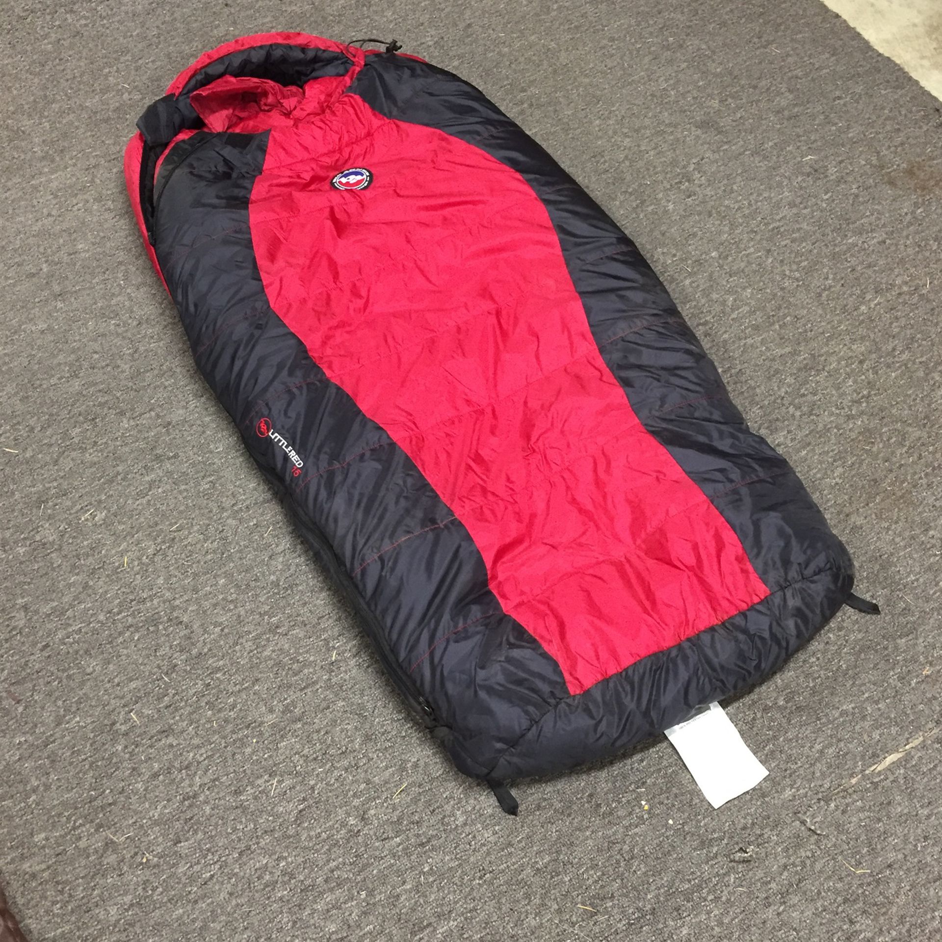 Junior sleeping bag -Big Agnes rated to 15 degrees