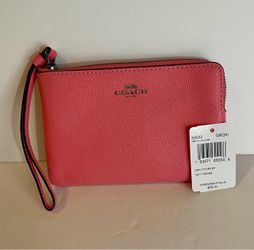 New Coach Pink Wristlet