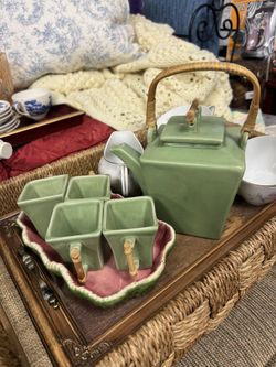 Joyce Chen Ceramic Flared 28oz Teapot & 4 Square Teacups Set Bamboo