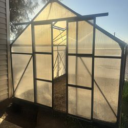 Green House 