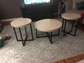 Coffee and end tables !!!