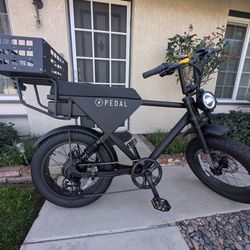 PEDAL Electric Core 2.0 Fat Tire E-Bike with Cargo Basket