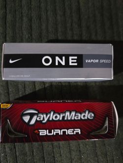 2 sleeves golf balls