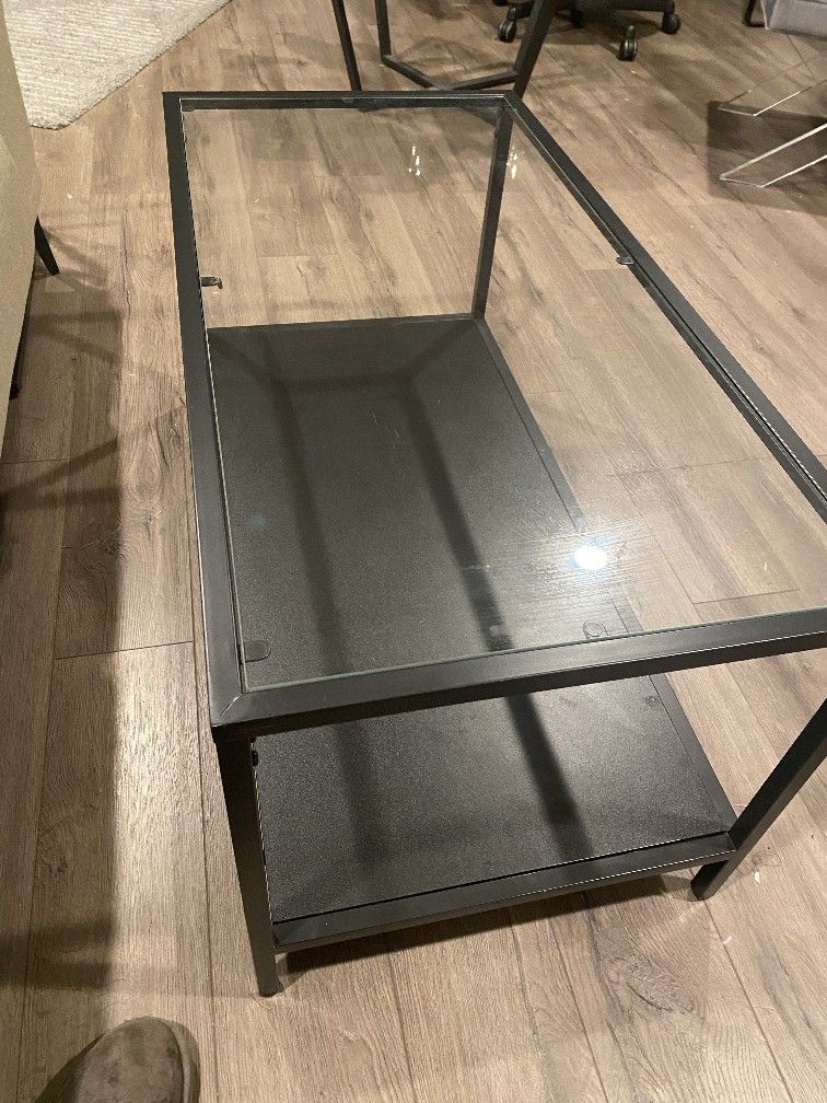 IKEA VITTSJO Modern Coffee Table With The Built In Shelf t The Bottom Black Metal Base Glass Top W35.5"xD18"xH18"