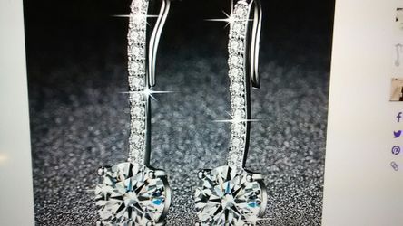 Woman's Earrings