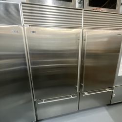 36-Inch Sub-Zero Refrigerator Bottom Freezer Today's Price $2499