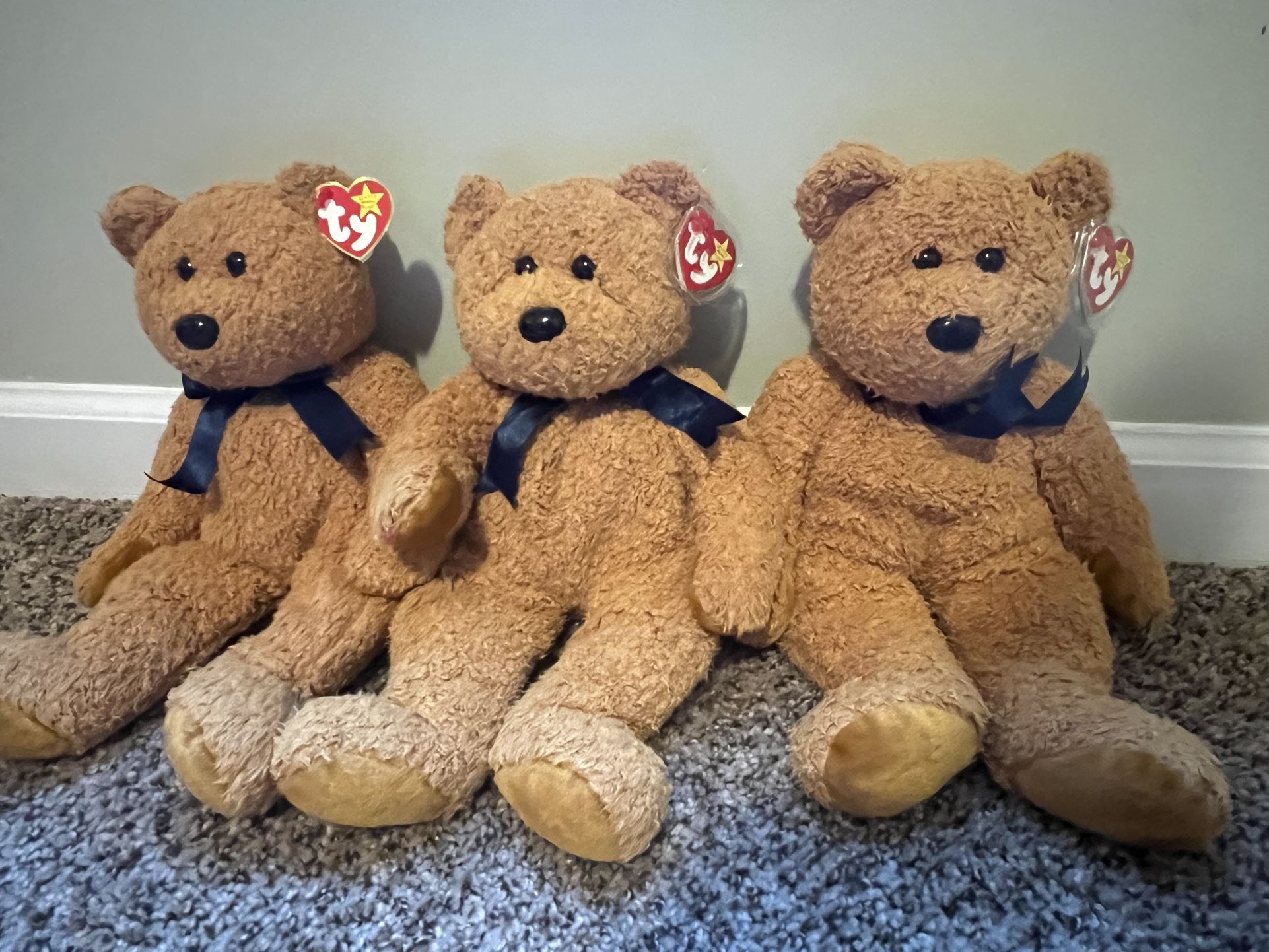 FUZZ original TY Beanie Baby