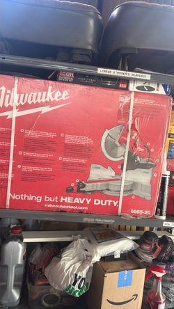 Milwaukee Miter Saw