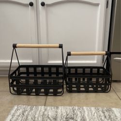 Set Of 2 Metal Baskets