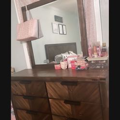 Large Dresser w/ Mirror