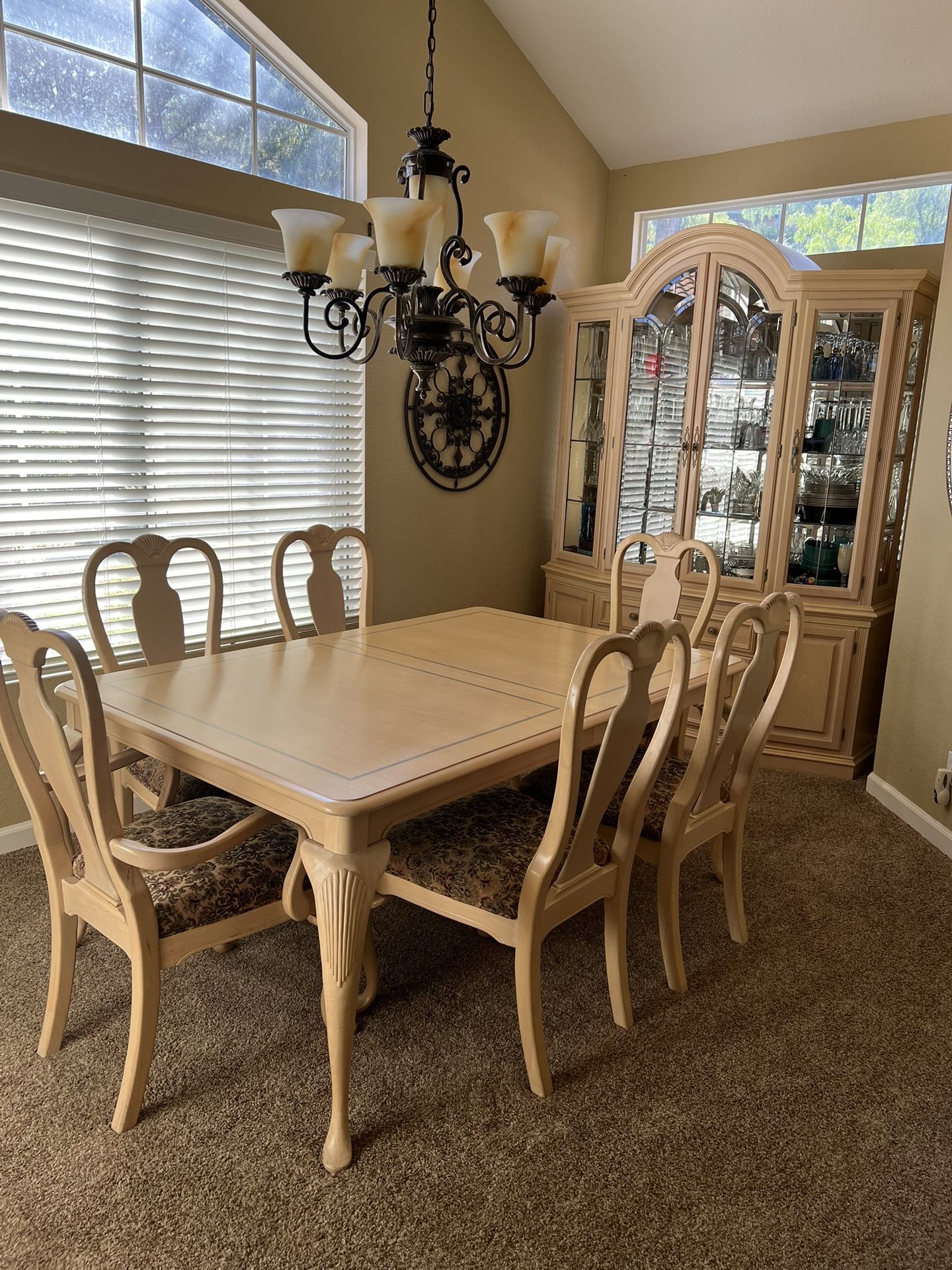 Dining Table, Chairs, Buffet/Hutch