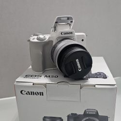 Canon EOS M50 24.1 MP Mirrorless Camera - White Kit - EF-M 15-45mm IS STM Lens