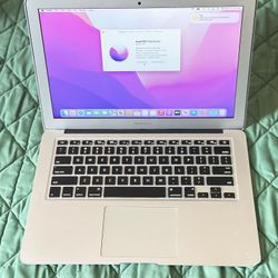Apple MacBook Air 13” i5 8GB RAM 128GB 