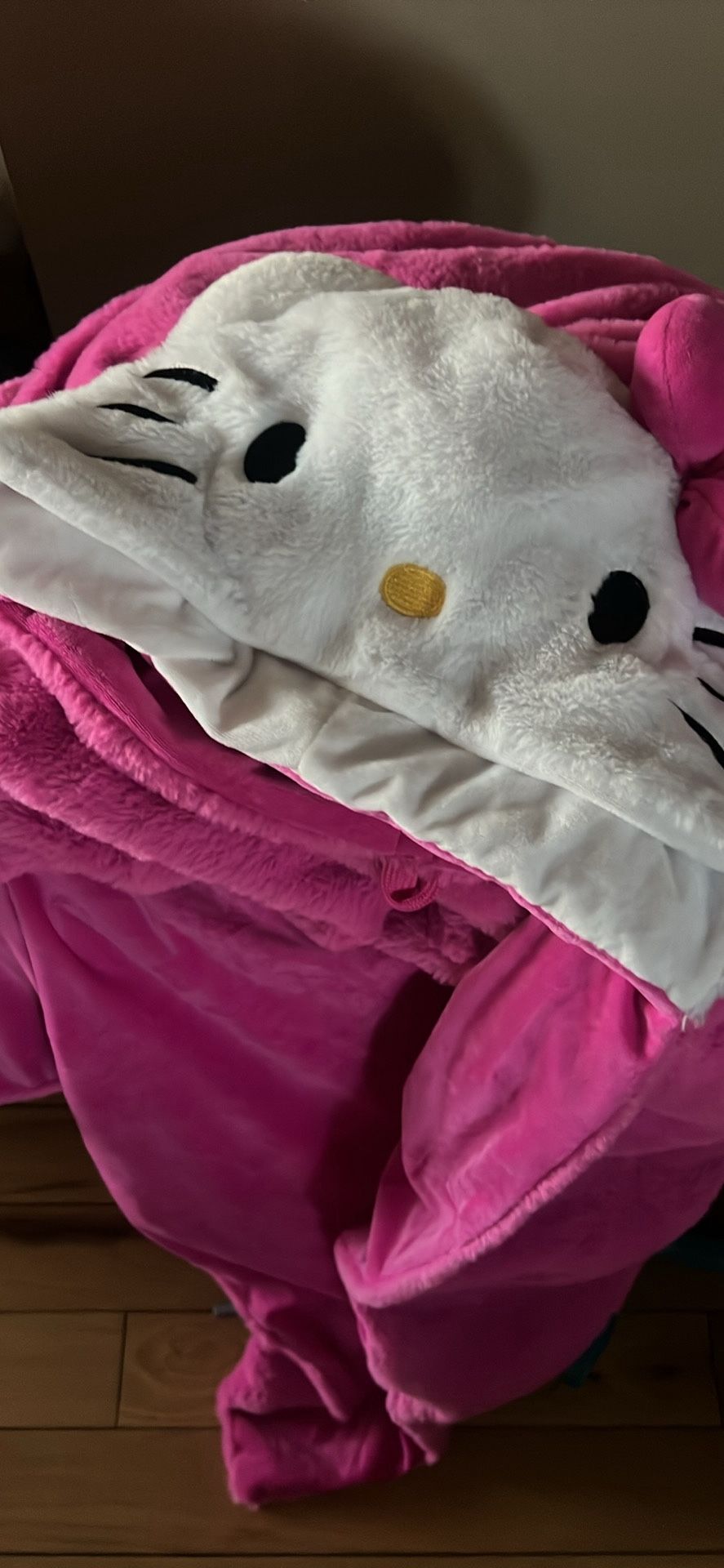 Hello Kitty Hooded Plush Blanket