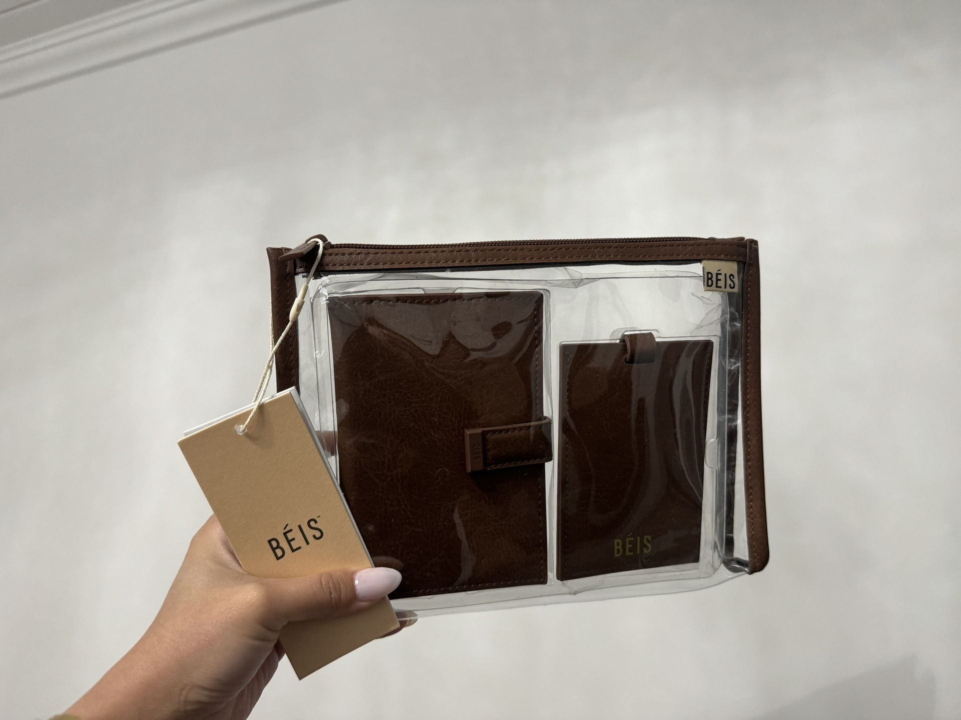 Beis Luggage Tag And Passport Holder In Maple