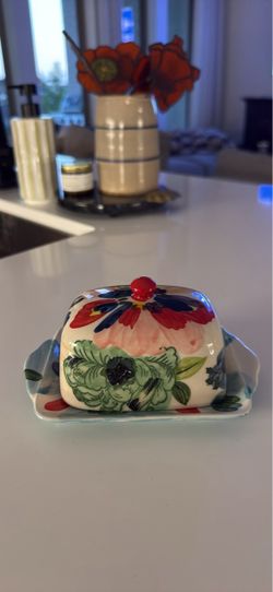 Butter dish - Anthropologie