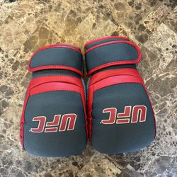 UFC Ultimate Fighting Championship Boxing 12oz Gloves
