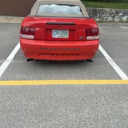2000 Ford Mustang