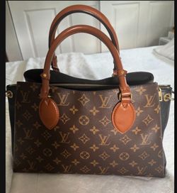 Louis Vuitton Purse