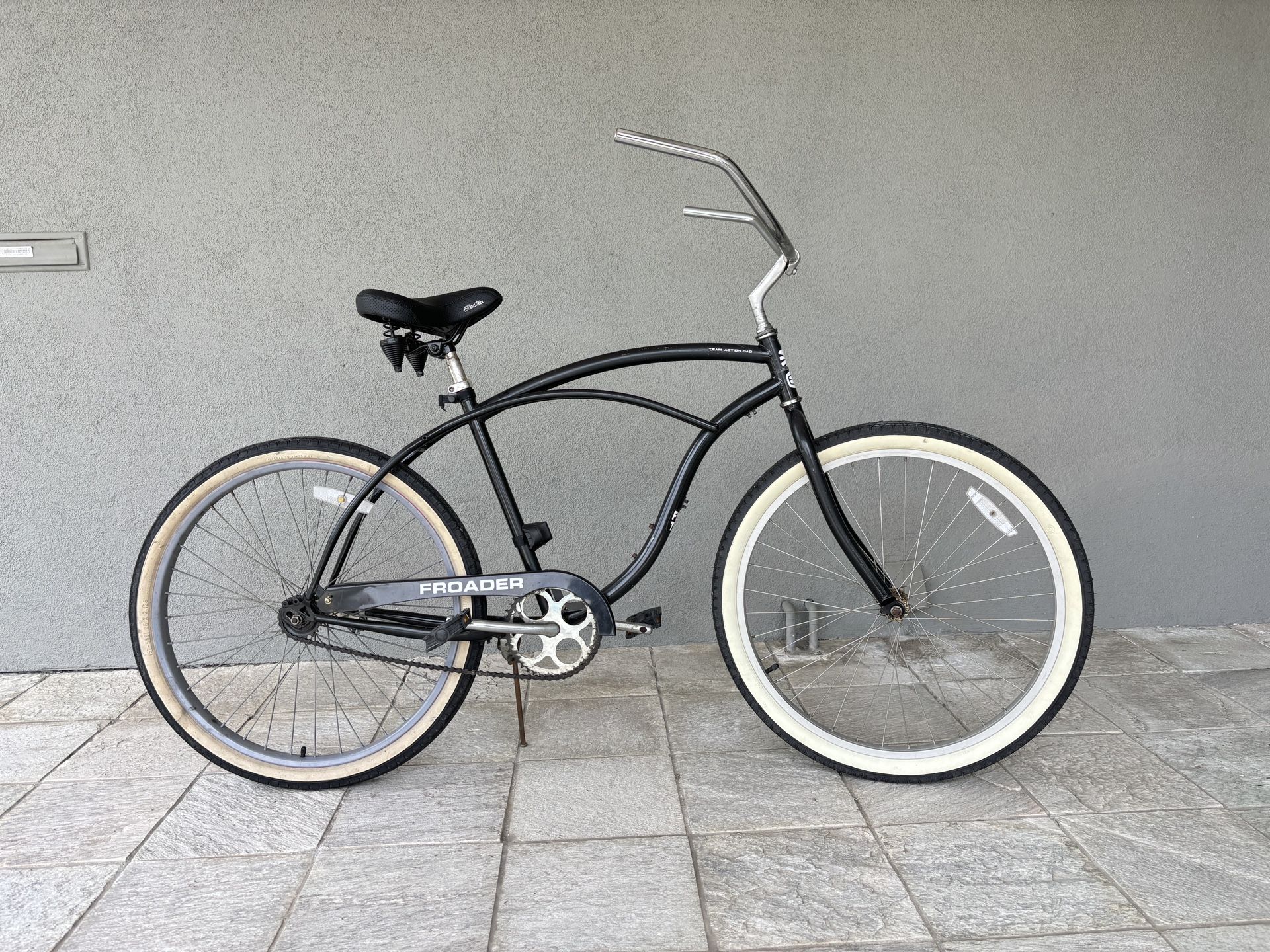 Men’s Beach Cruiser
