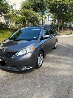 2015 Toyota Sienna