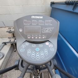 Octane Q35 Elliptical 