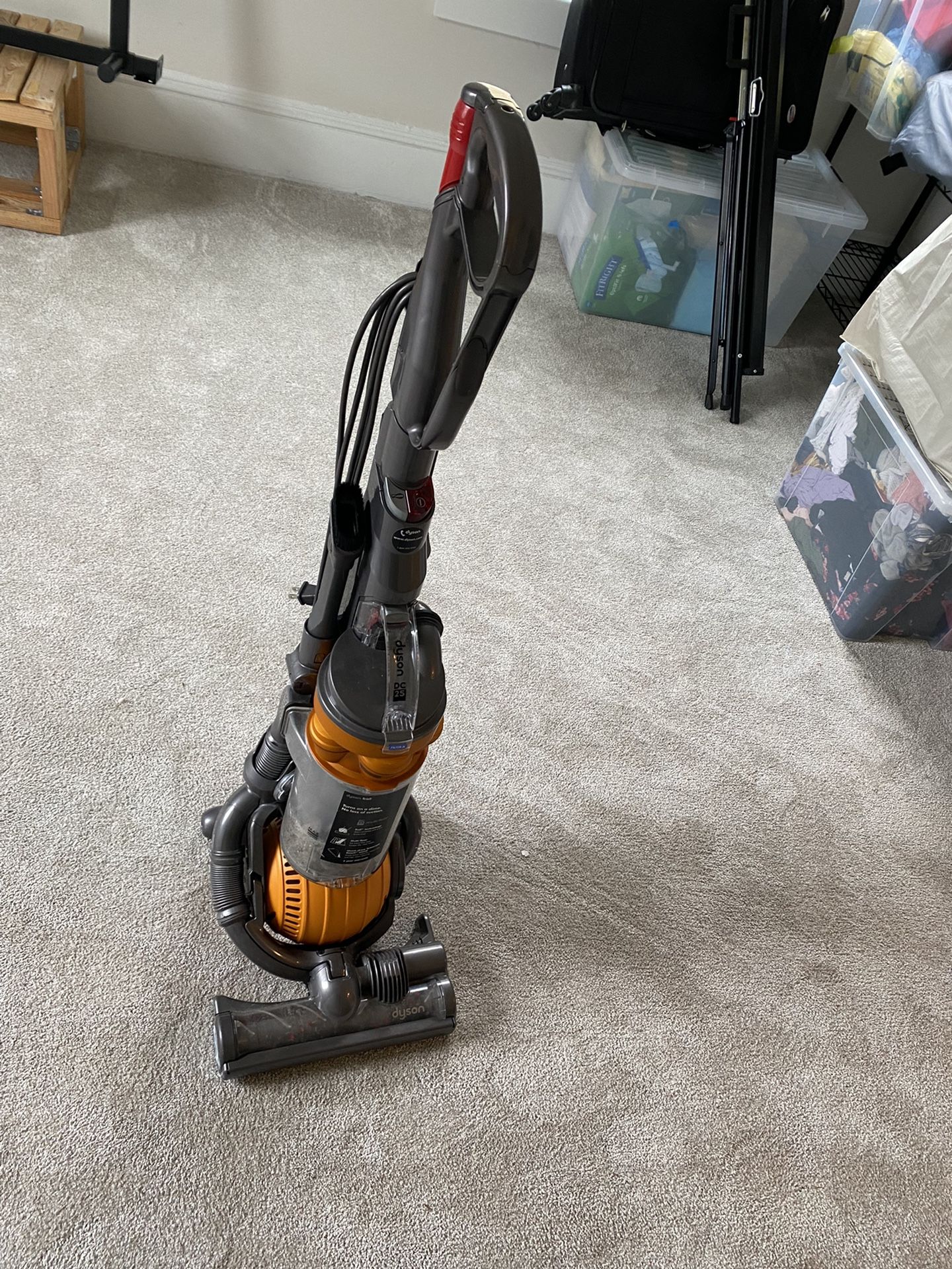 Dyson  Vacuum 