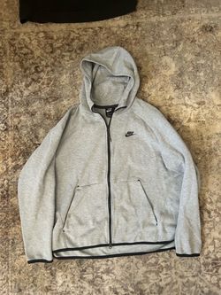 Grey XL Nike Tech Fleece