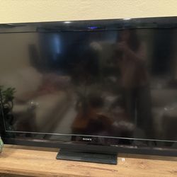 52” Sony TV Very Good Quality