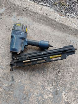 Framing nailer