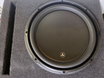 JL AUDIO.  AMP. 12 IN SPEAKER. PORTED BOX.