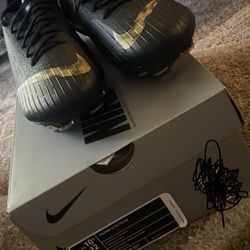 Soccer Shoes For Sale 
