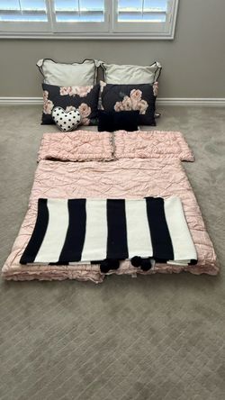 Pottery Barn Queen Bedding Set