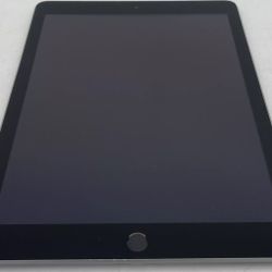 İPad 5th Generation 32gig Unlocked 