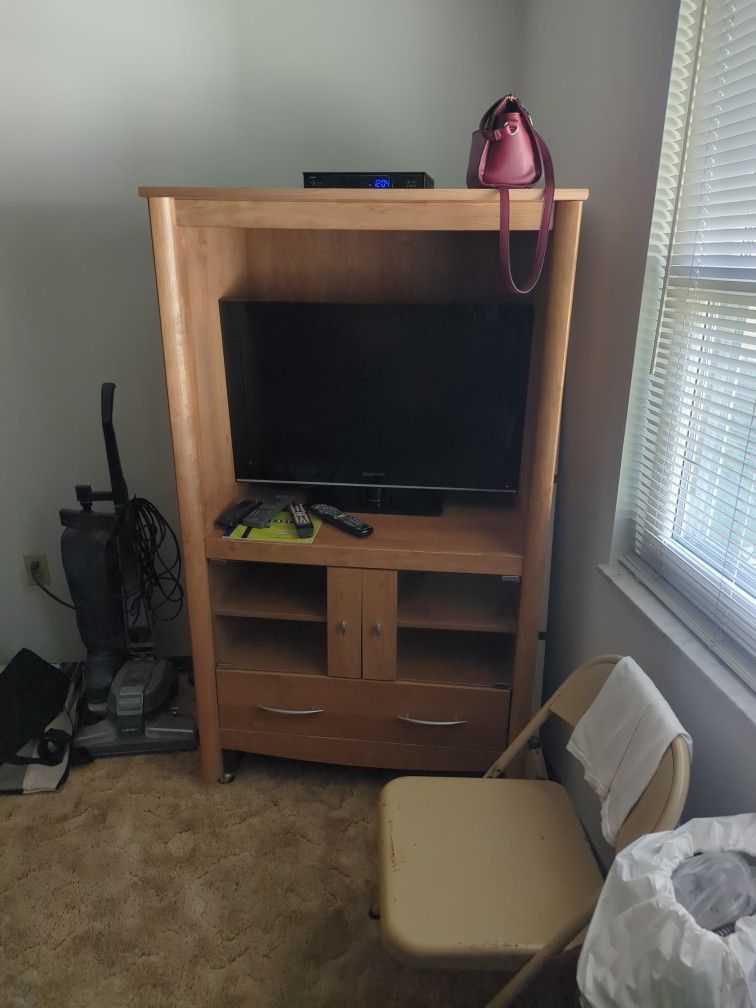 vintage furniture garage sale