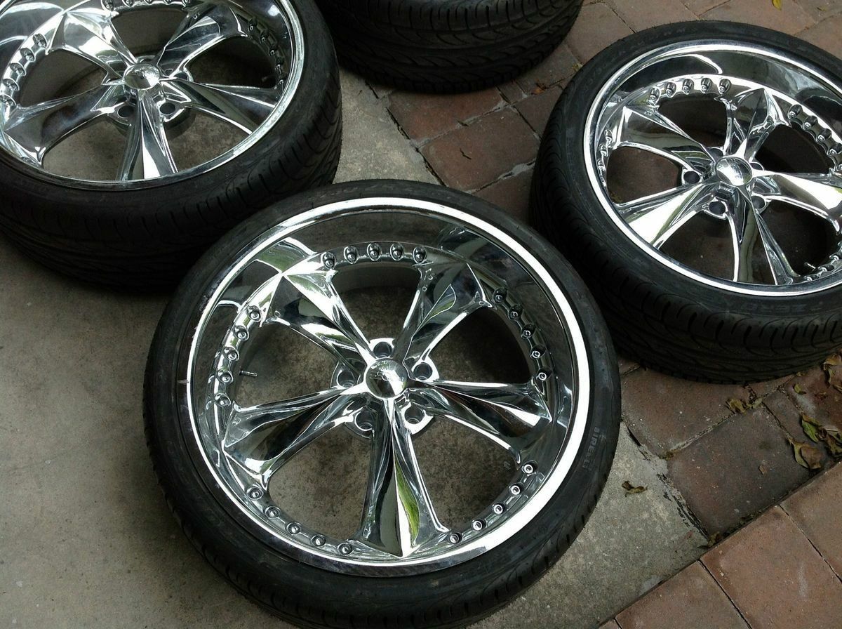 (4) Foose nitrous wheels with new tires.