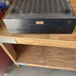 Parasound 5 Channel Amp HCA-855A 