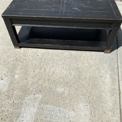 Wooden Coffee Table 