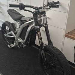 2024 Surron Lbx (Heavily Modded)
