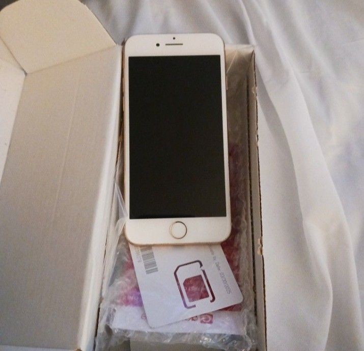 Pink & White IPhone 8