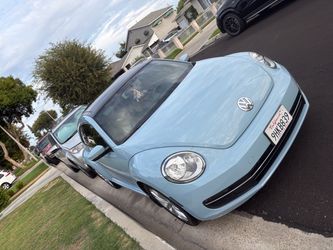 2013 Volkswagen Beetle